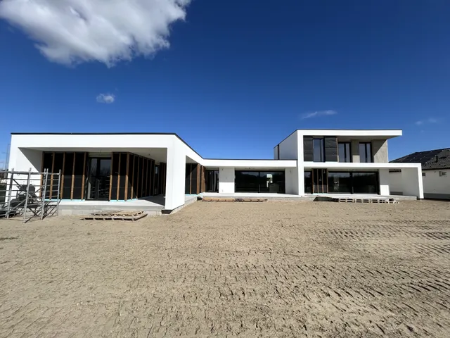 Eladó ház Győrújfalu 130 nm