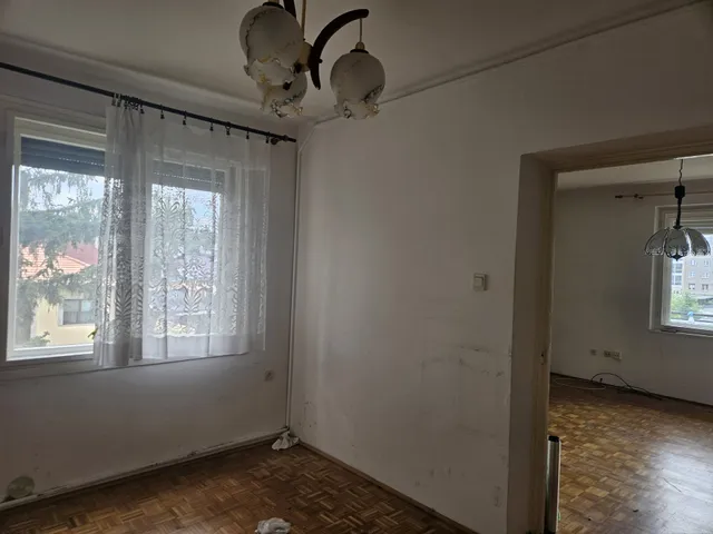 Eladó lakás Győr, Nádorváros 49 nm