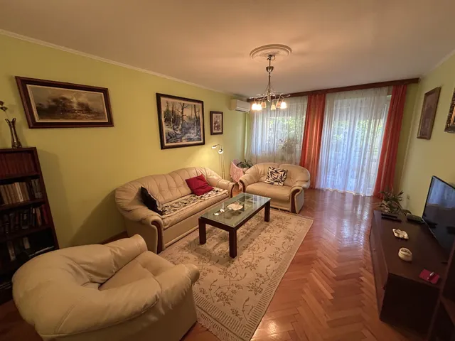 Eladó lakás Győr, Nádorváros 98 nm