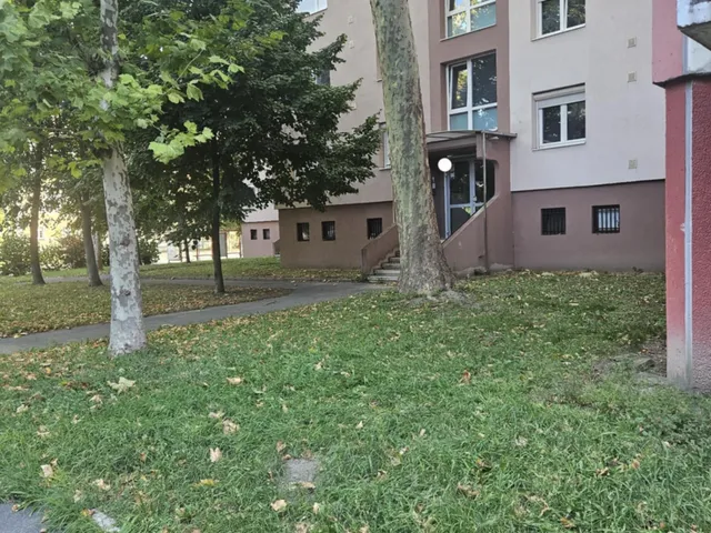 Eladó lakás Győr, Nádorváros 53 nm