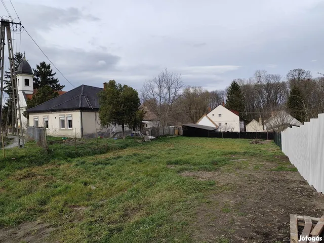 Eladó telek Takácsi, Kossuth Lajos 592 nm