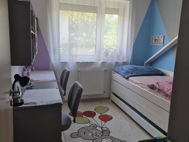 Eladó lakás Győrújbarát 76 nm