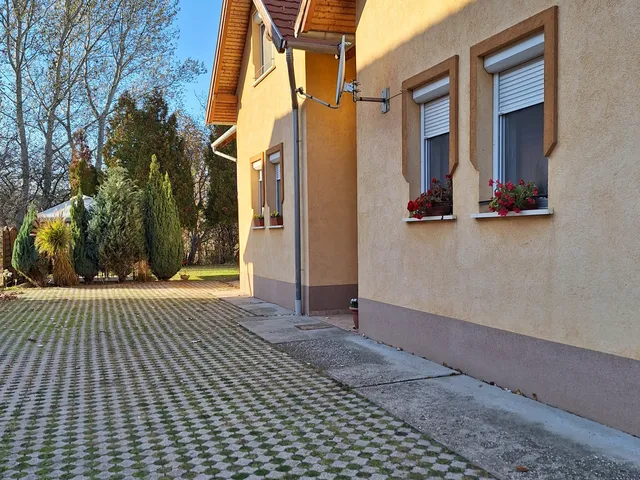 Eladó lakás Győr, Kisbácsa 74 nm