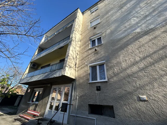 Eladó lakás Győr, Nádorváros 49 nm