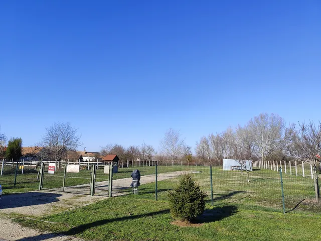 Eladó telek Kunsziget 2000 nm