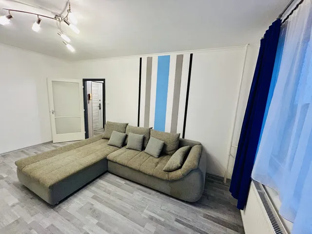 Kiadó lakás Győr, Adyváros, Ifjúság krt 53 nm