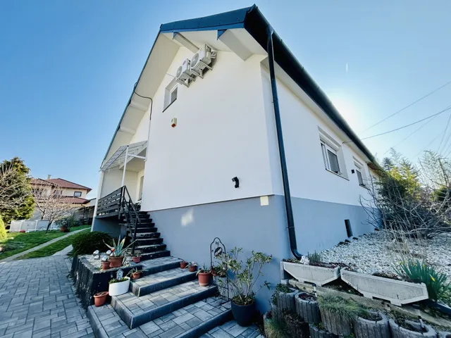 Eladó ház Győr, Szabadhegy 169 nm