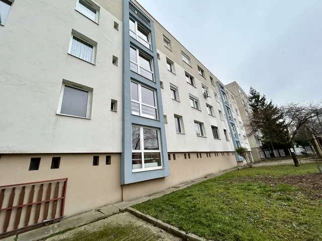 Eladó lakás Győr, Nádorváros 48 nm