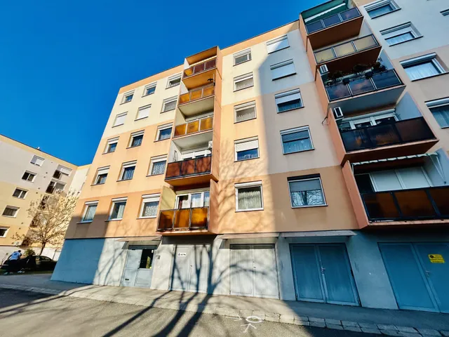 Eladó lakás Győr 67 nm