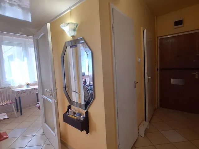 Eladó lakás Győr, Adyváros 53 nm