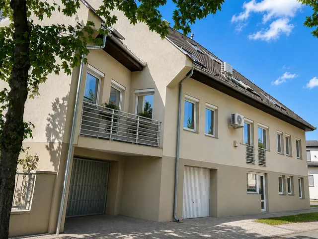 Eladó lakás Győr, Nádorváros 70 nm