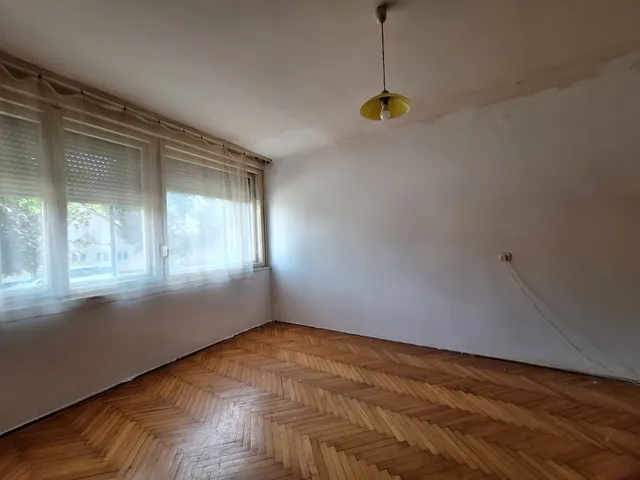 Eladó lakás Győr, Sziget 39 nm