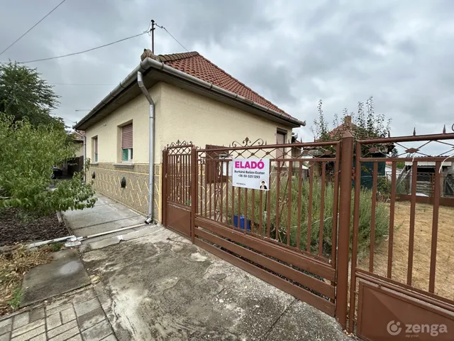 Eladó ház Újhartyán 68 nm