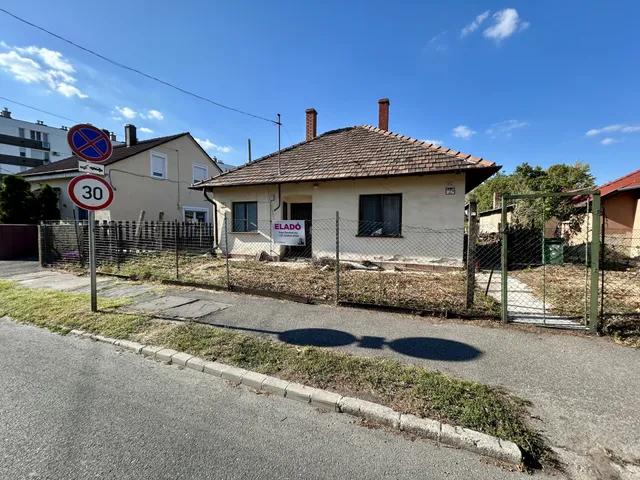 Eladó ház Győr, Gyárváros 97 nm