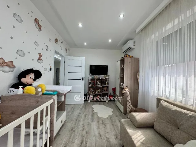 Eladó ház Hajdúsámson 151 nm