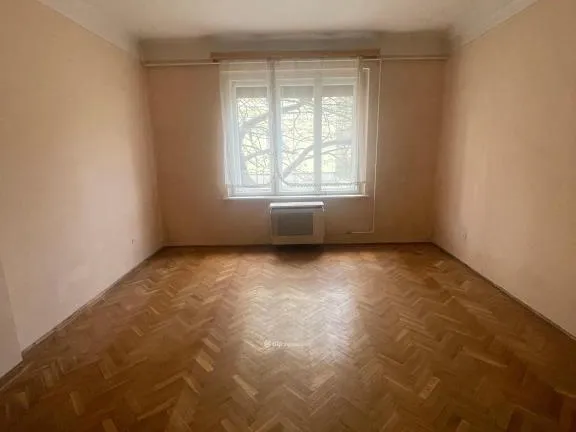 Eladó lakás Debrecen, Dobozi lakótelep 102 nm