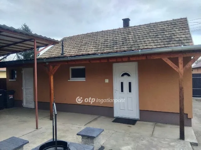 Eladó ház Hajdúhadház 56 nm
