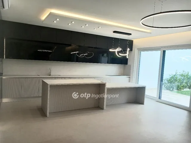 Eladó ház Debrecen 170 nm