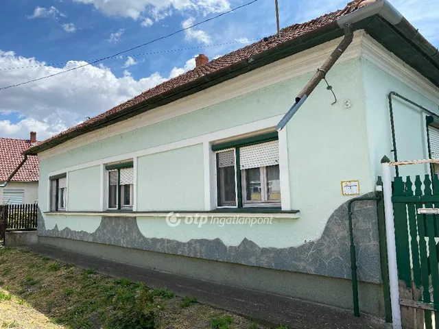 Eladó ház Kunmadaras 92 nm