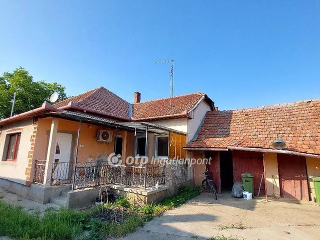 Eladó ház Kisújszállás 114 nm