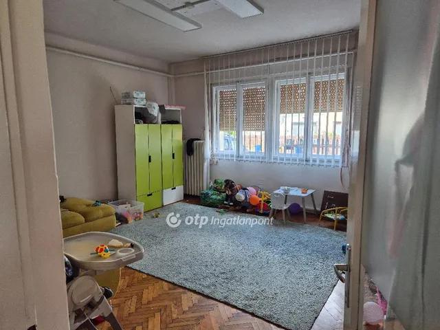 Eladó ház Debrecen 460 nm