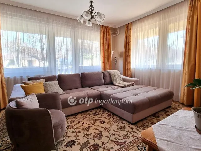 Eladó ház Hajdúszoboszló 277 nm
