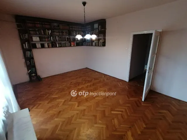 Eladó lakás Debrecen 72 nm