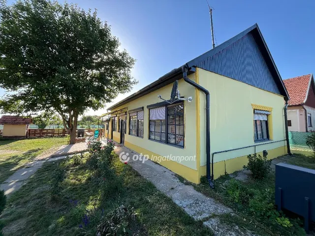 Eladó ház Komádi 81 nm