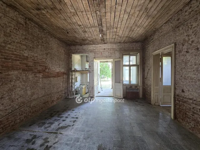 Eladó lakás Debrecen 104 nm