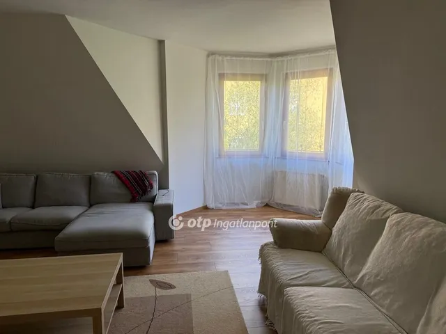 Eladó lakás Debrecen 86 nm