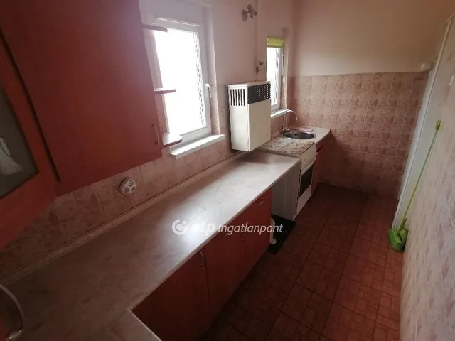 Eladó lakás Debrecen, Nagyerdő 72 nm