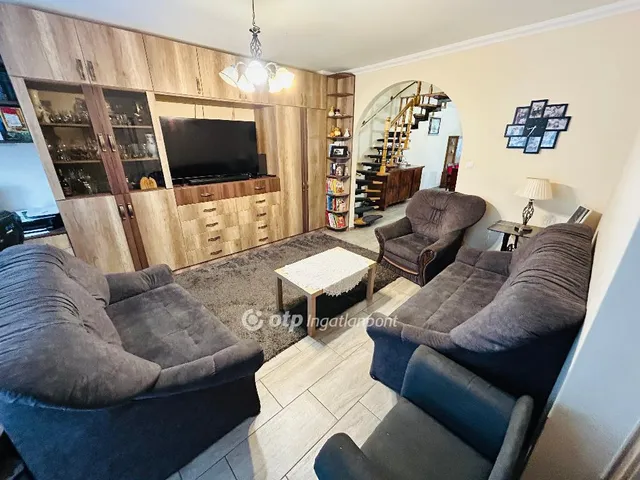 Eladó lakás Debrecen 119 nm