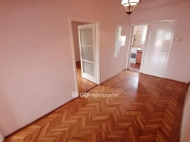 Eladó lakás Debrecen 72 nm
