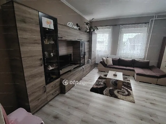 Eladó ház Hajdúsámson 92 nm