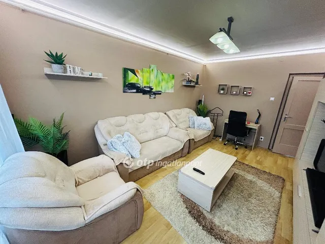 Eladó lakás Debrecen 78 nm