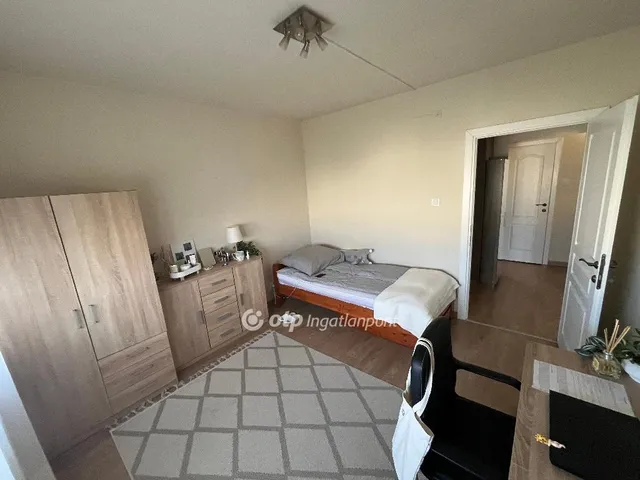 Eladó lakás Debrecen 72 nm