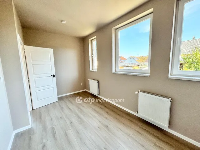 Eladó ház Debrecen, Csapókert 208 nm