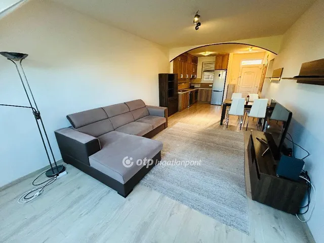 Eladó lakás Debrecen 68 nm