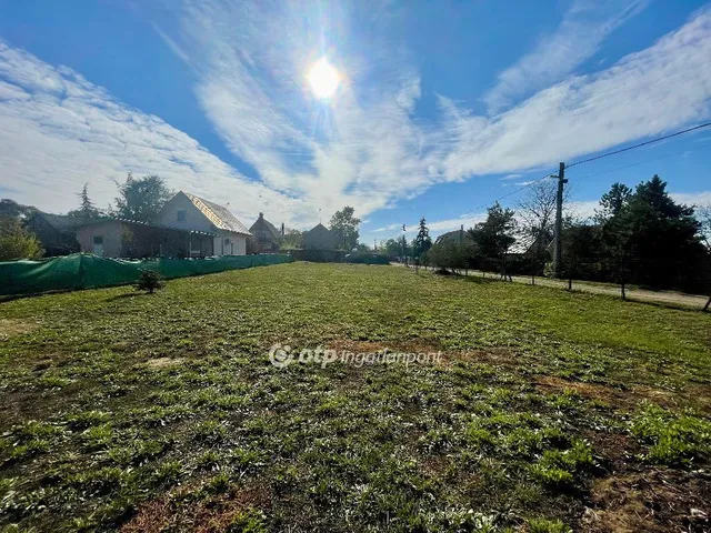 Eladó telek Debrecen 962 nm