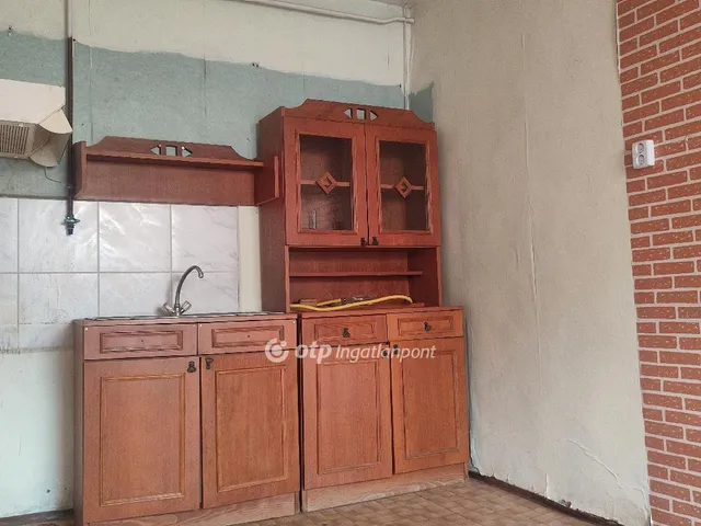 Eladó ház Vámospércs 89 nm