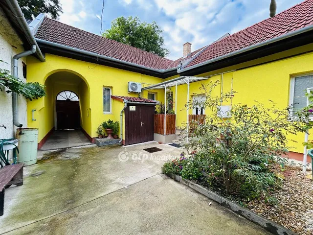 Eladó ház Debrecen 90 nm