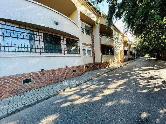 Eladó lakás Debrecen 68 nm