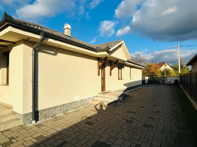 Eladó ház Hajdúsámson, Sámsonkert 155 nm