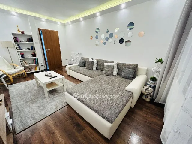 Eladó lakás Debrecen, Újkert 75 nm