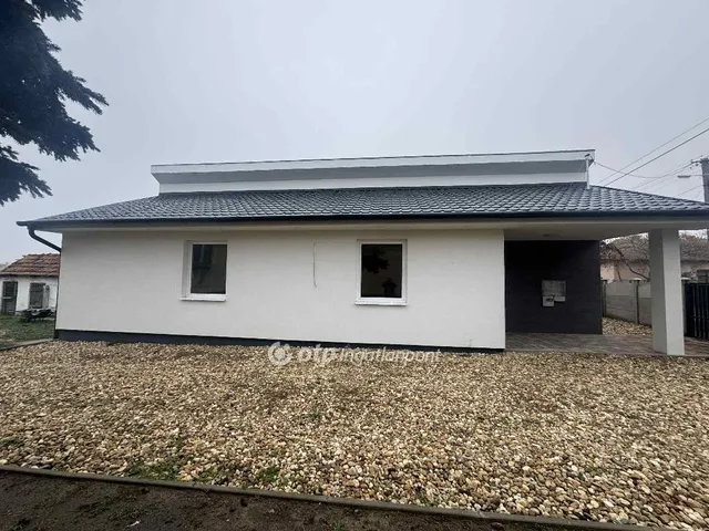 Eladó ház Hosszúpályi 70 nm