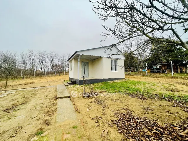 Eladó telek Debrecen 769 nm