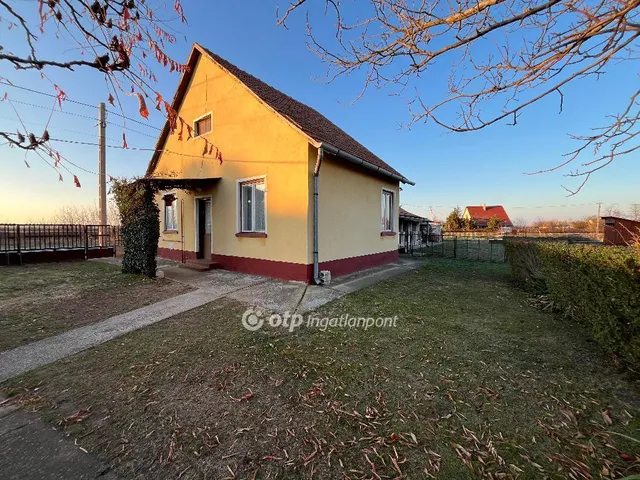 Eladó ház Bihartorda 108 nm