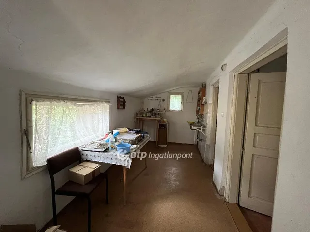 Eladó telek Bakonszeg 3900 nm