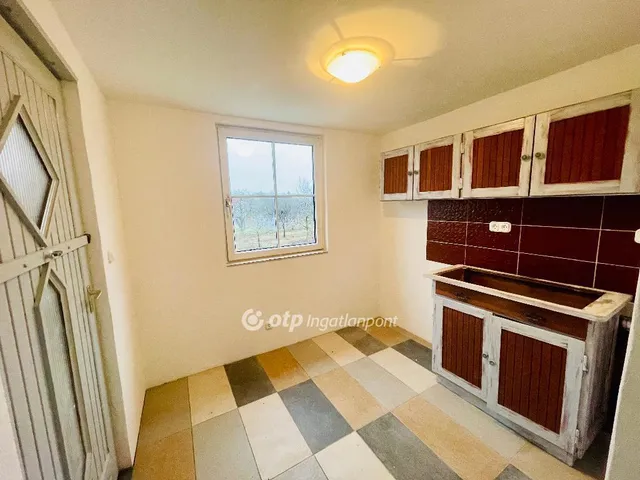 Eladó telek Debrecen, Biczó István-kert 769 nm