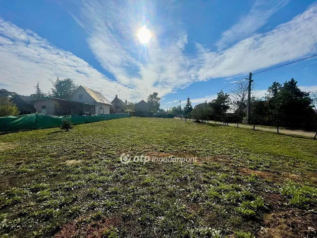 Eladó telek Debrecen 962 nm